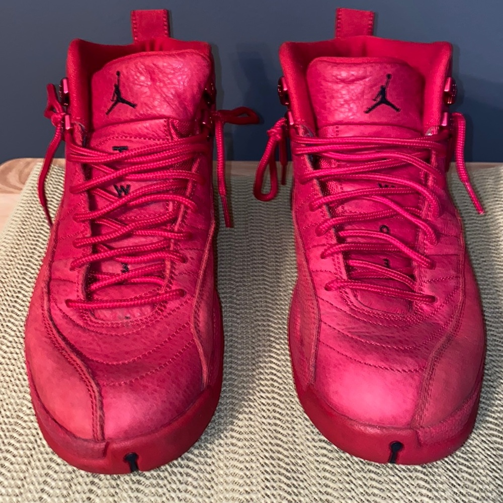 Jordan 12 Sneakers